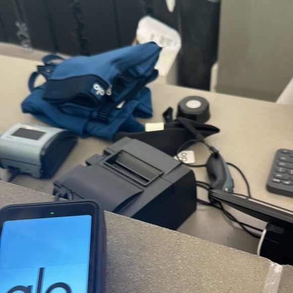 NWT Alo Yoga Airlift Line Up Sport Bra - Picture 2 of 4